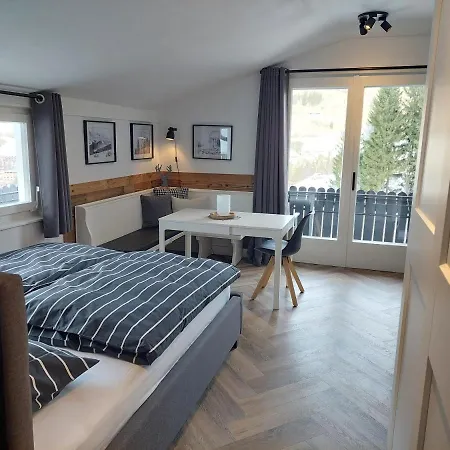 Апартаменты Waldvilla *